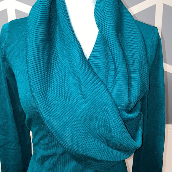 Kenneth Cole Black Label sweater - Picture 3 of 8